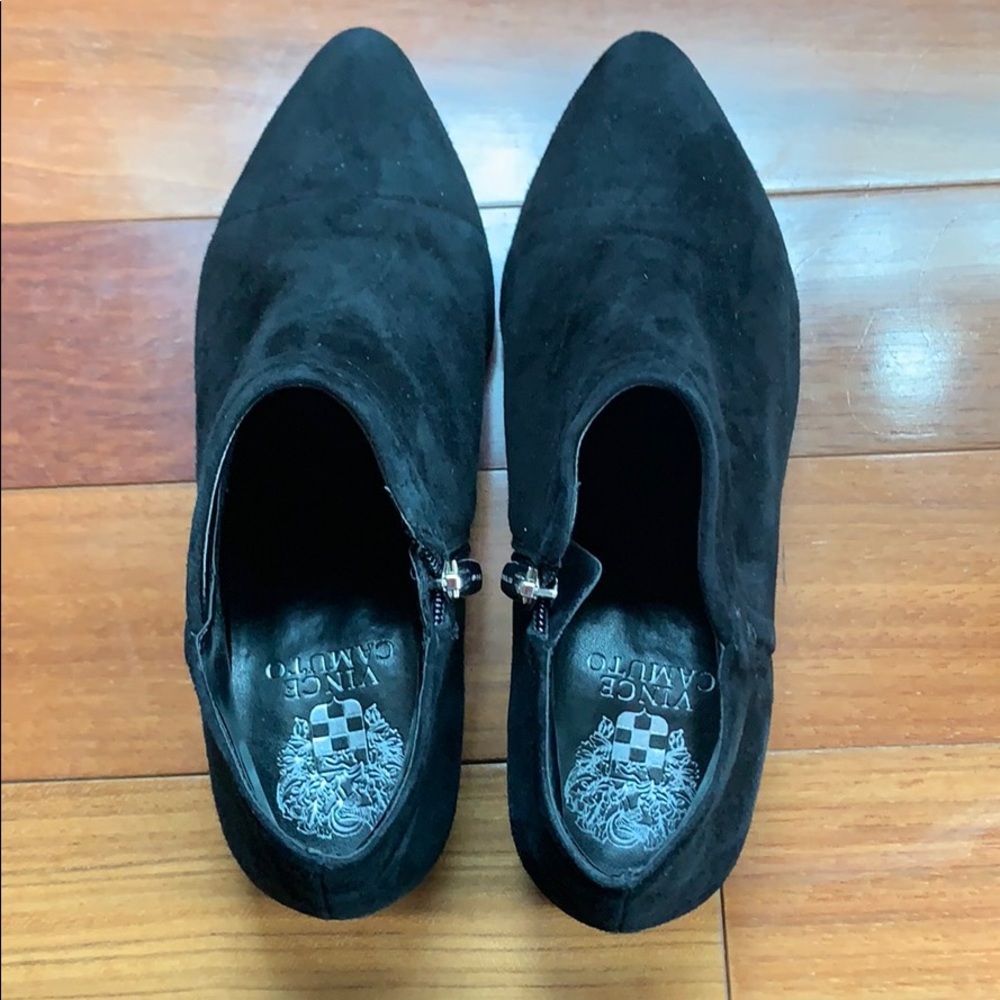 Vince Camuto booties - Picture 3 of 4